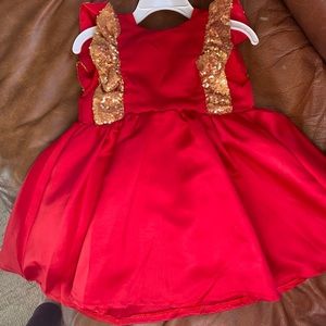 Girls dresses 2t